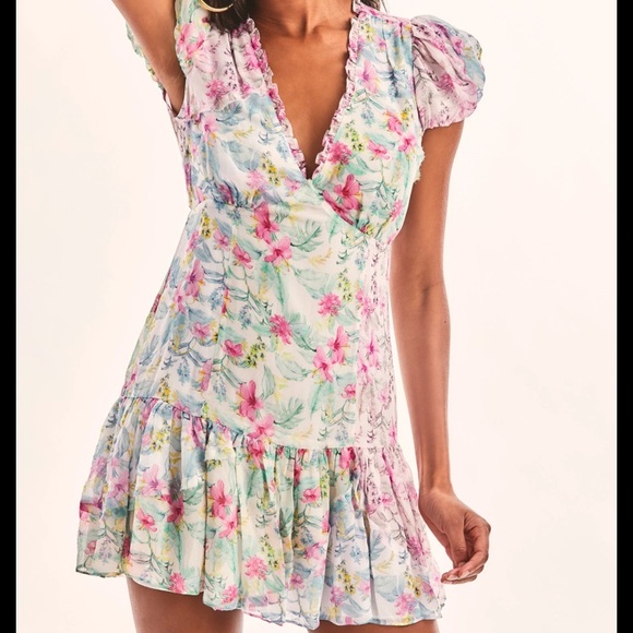 LoveShackFancy Dresses & Skirts - LoveShackFancy Russ Dress Size 0